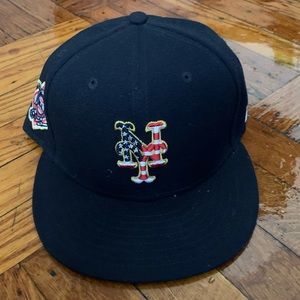 red white and blue mets hat